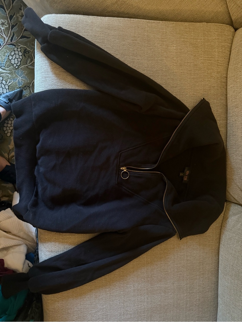 Black V-Neck Zip Pullover Sweater with Ring Zip